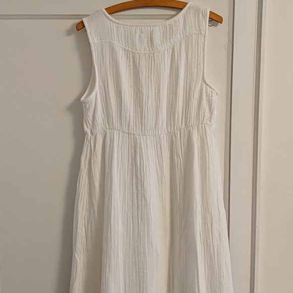 White cotton dress - Picture 4 of 6